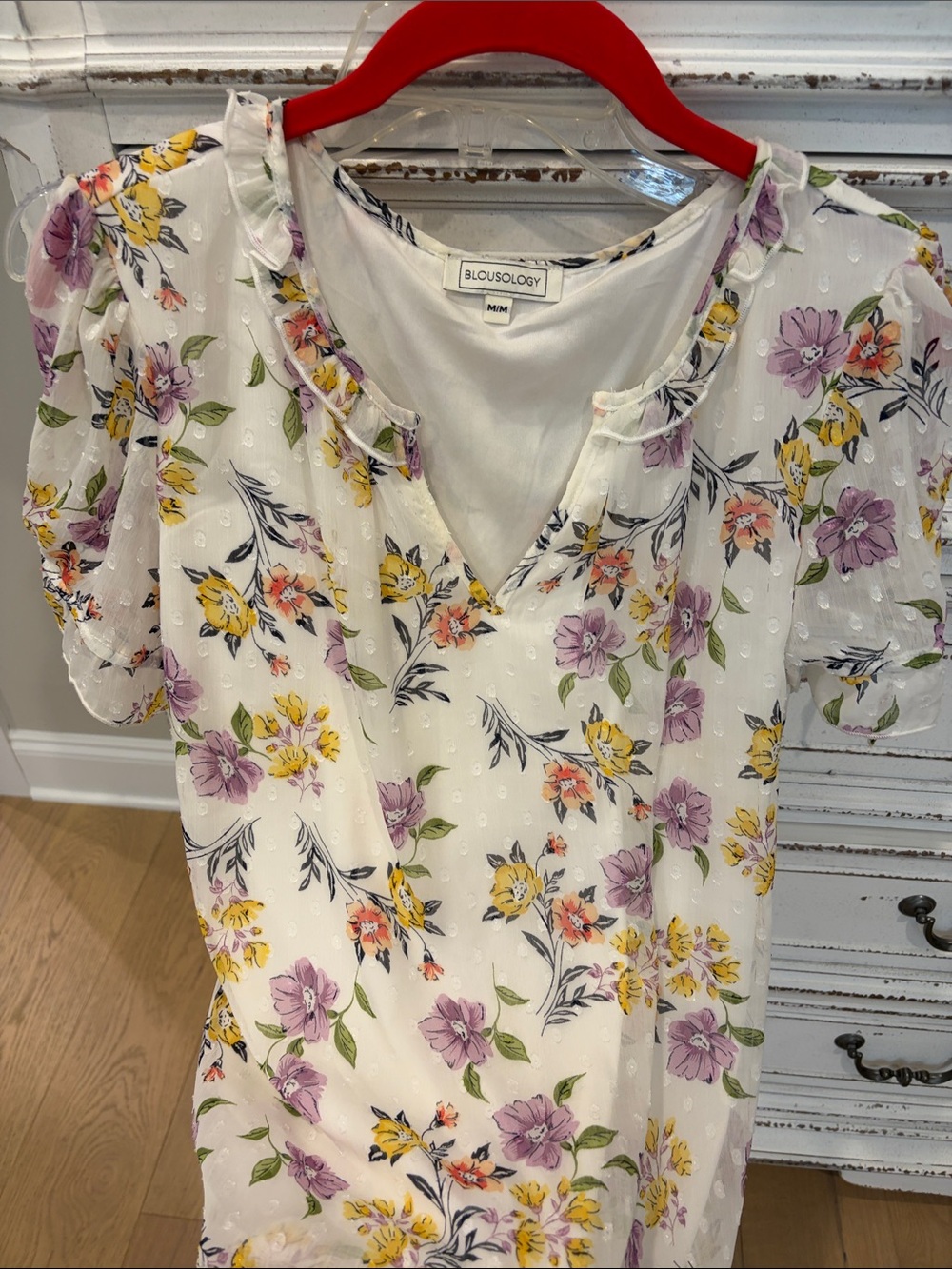 Women's White Floral V-Neck Blouse